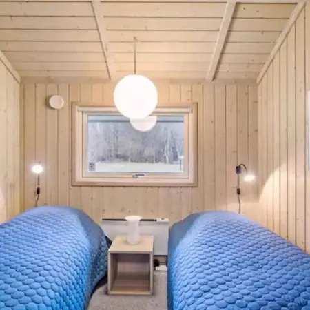 Cozy Just 200 M From The Holiday home Dronningmolle