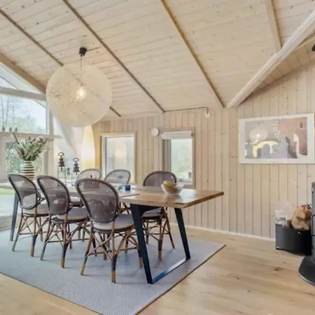 Cozy Just 200 M From The *