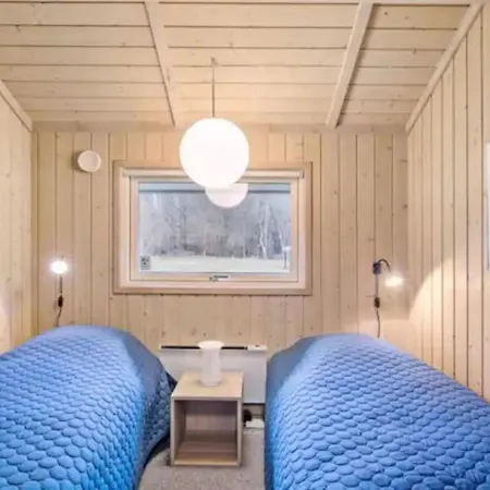 度假居 Cozy Just 200 M From The Dronningmølle