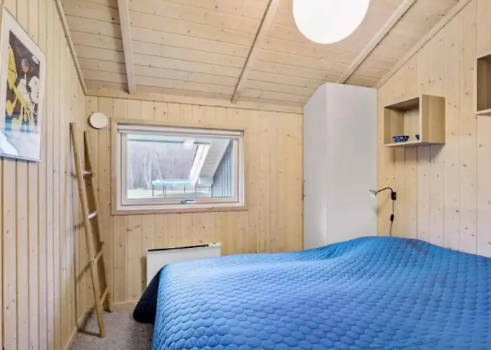 Cozy Just 200 M From The Сasa de vacaciones Dronningmølle